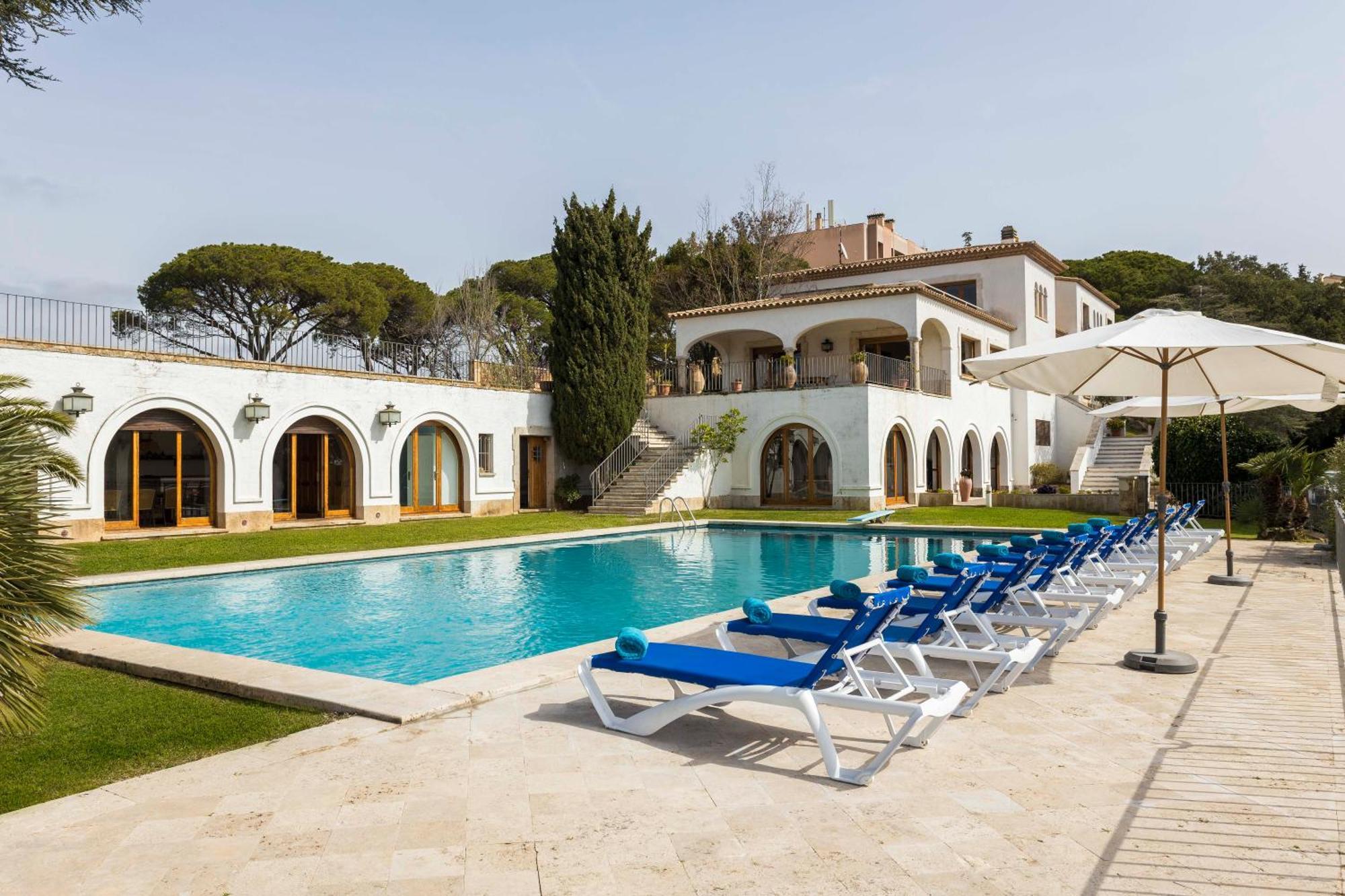 Villa Maricel Sant Feliu de Guíxols Exteriör bild