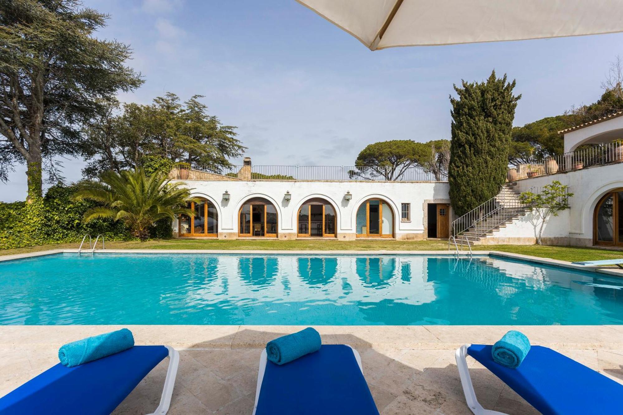 Villa Maricel Sant Feliu de Guíxols Exteriör bild